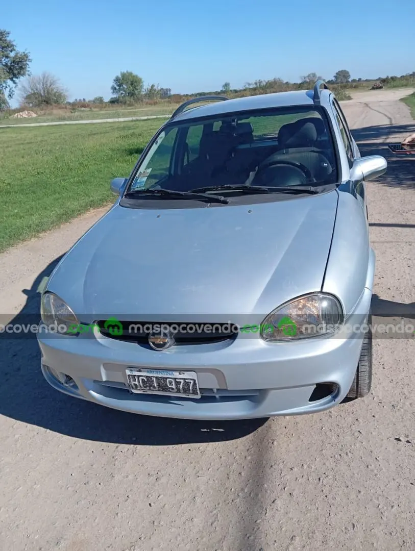 Chevrolet Corsa Classic  0 - foto 3