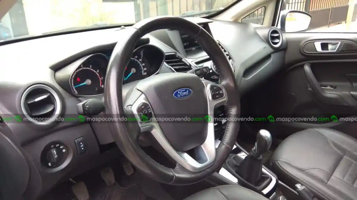 Ford Fiesta - foto 4