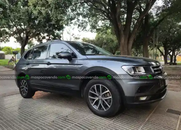 Volkswagen Tiguan - foto 4