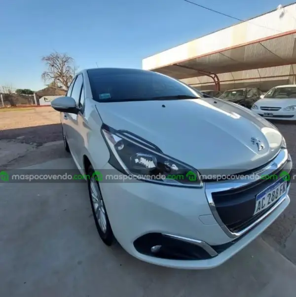 Peugeot 208 Allure 2018  2018 - foto 1