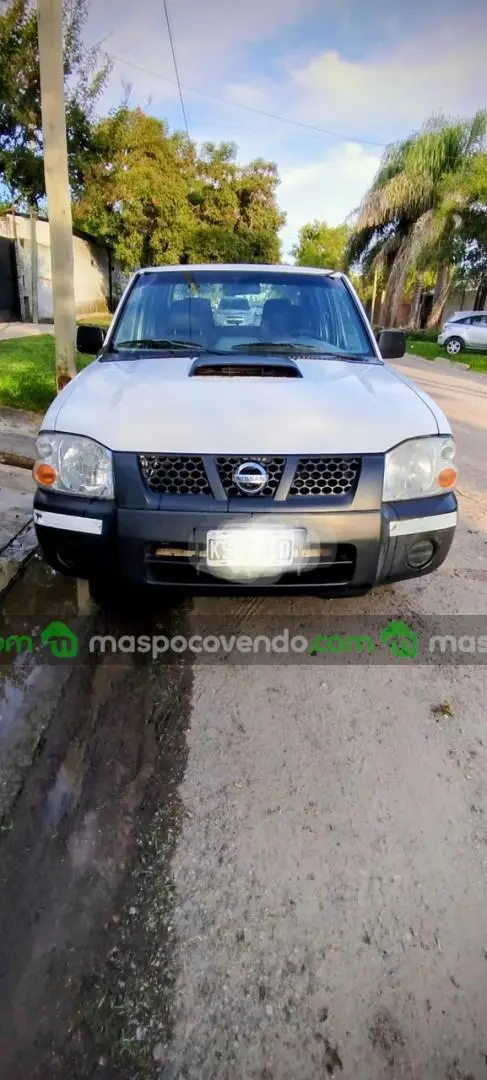 Nissan Np300 2012  2012 - foto 4