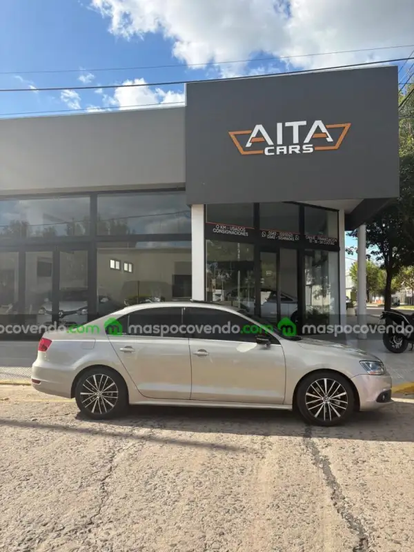 Volkswagen Vento 2.0 Tsi / Modelo 2013 / 112.000 Kms  2013 - foto 1