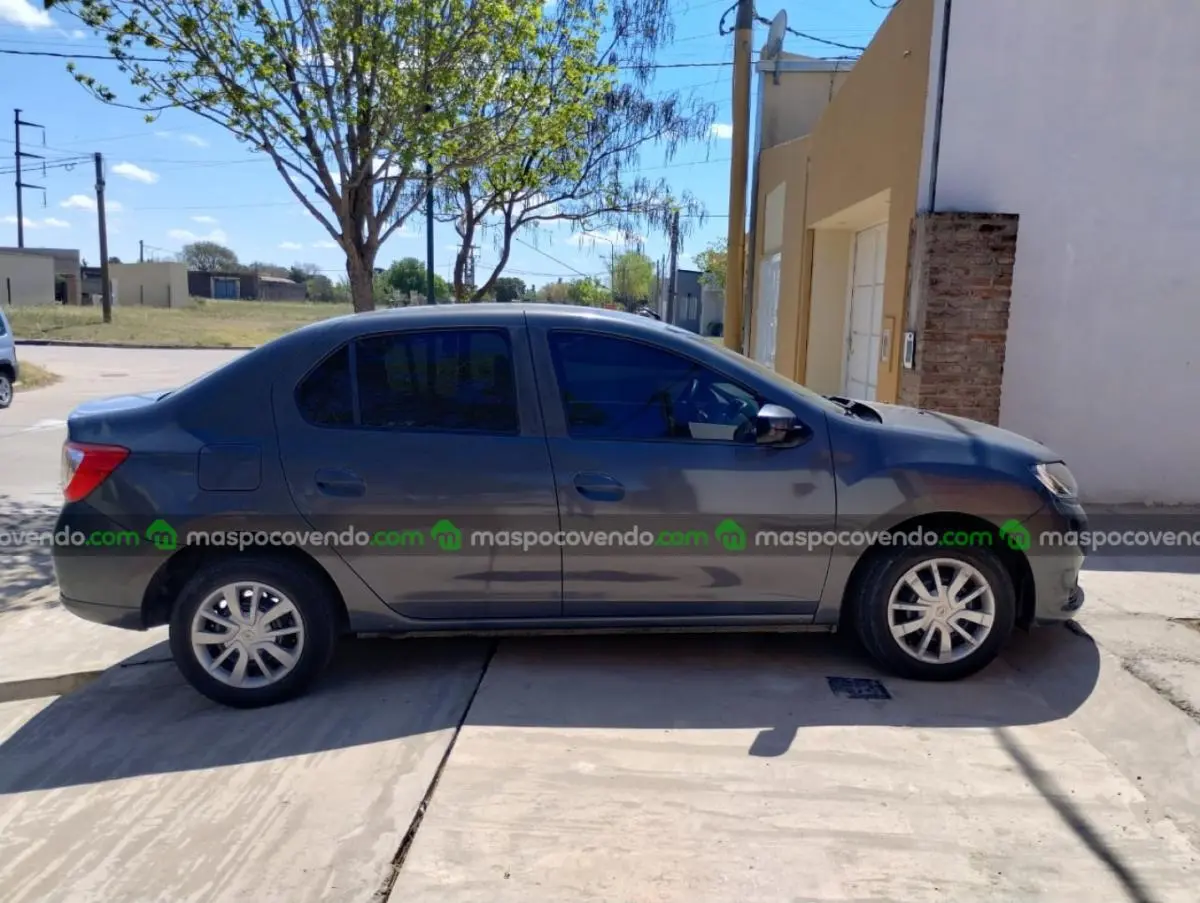 Renault Logan 2015 1.6 Expression  2015 - foto 2
