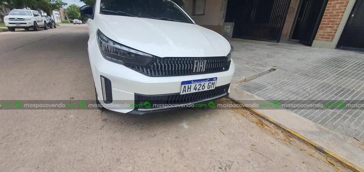 Fiat Cronos Precision 2025 Cvt 16.000Km  2025 - foto 3