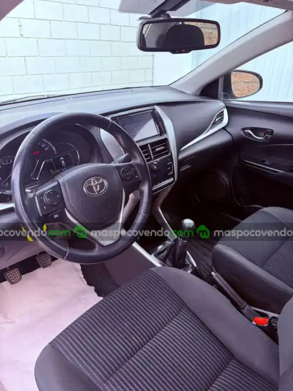 Toyota Yaris Xls - foto 4