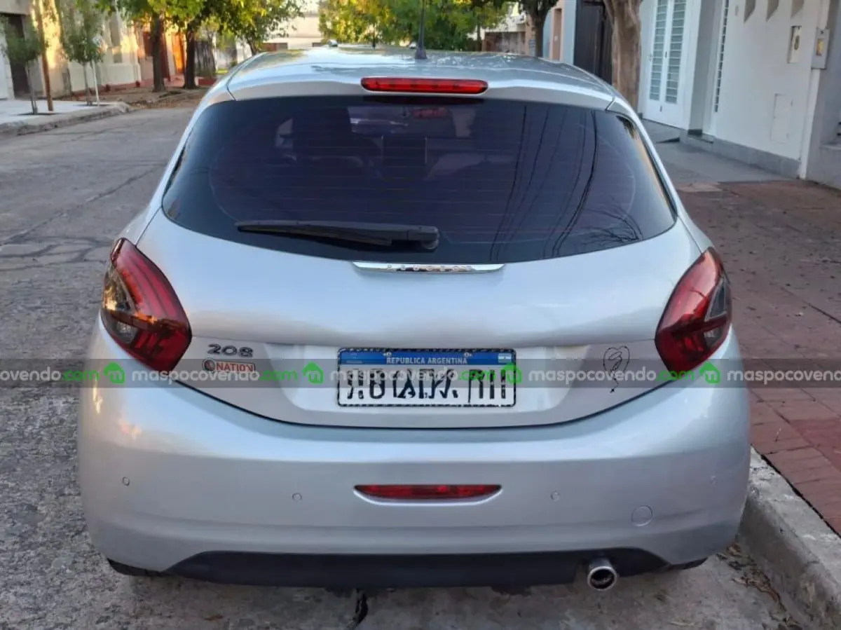 Peugeot 208 Allure 1.6 2018  2018 - foto 2