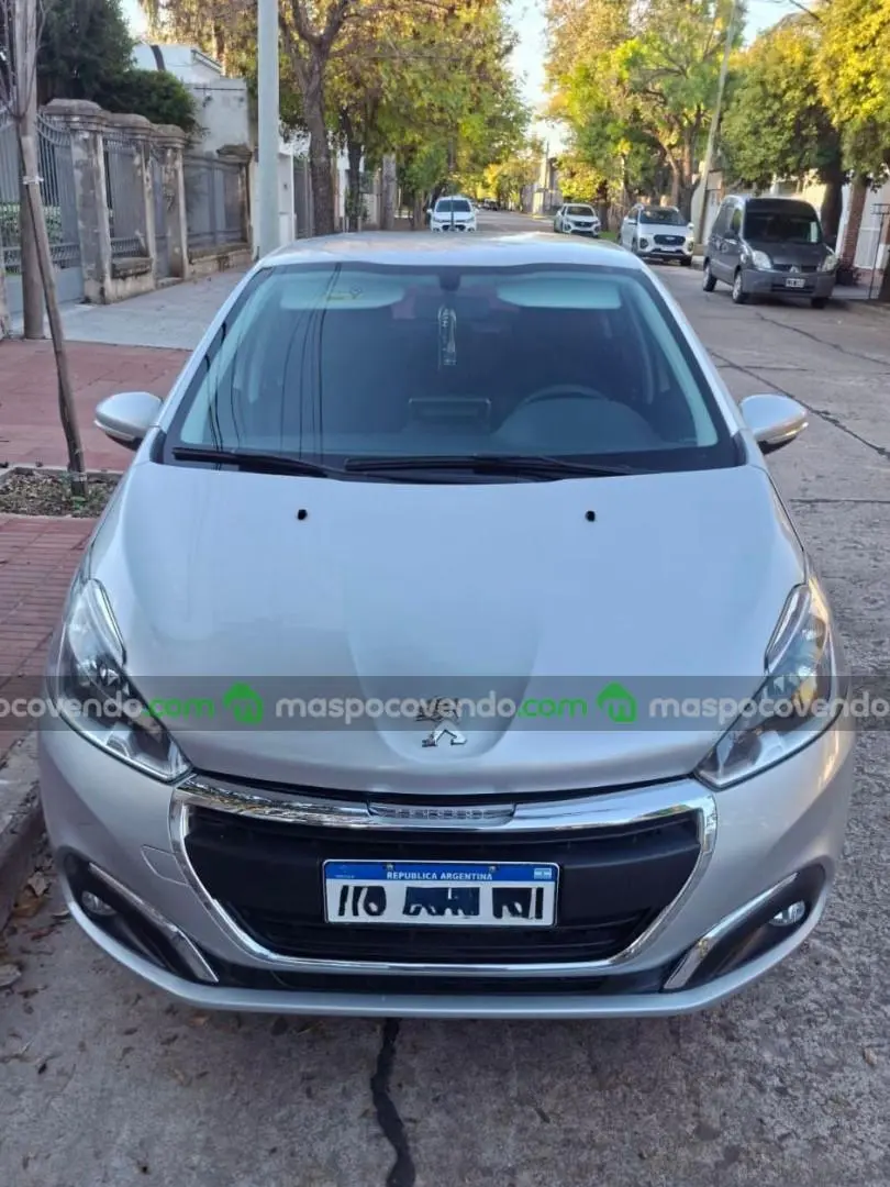 Peugeot 208 Allure 1.6 2018  2018 - foto 3