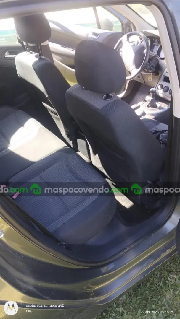 Peugeot 308 Allure 1.6 - 111000Km - Color Gris Plomo - $13.000.000  0 - foto 2