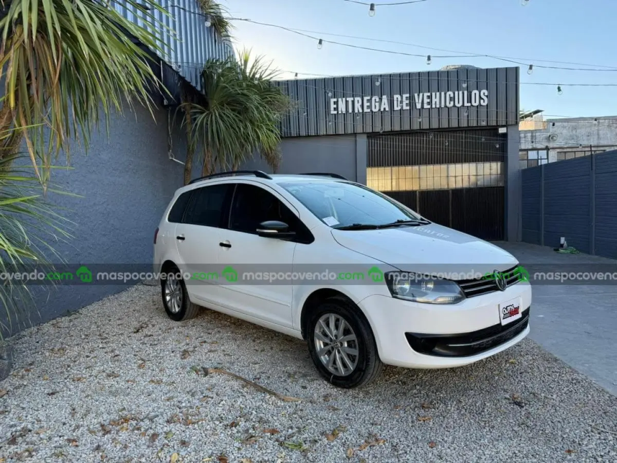 Volkswagen Suran 1.6 Comfortline Abs L14 2014  2014 - foto 3