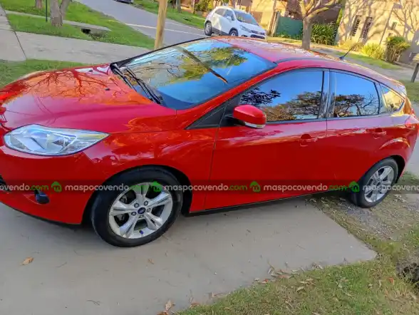 Ford Focus 1.6 - foto 1