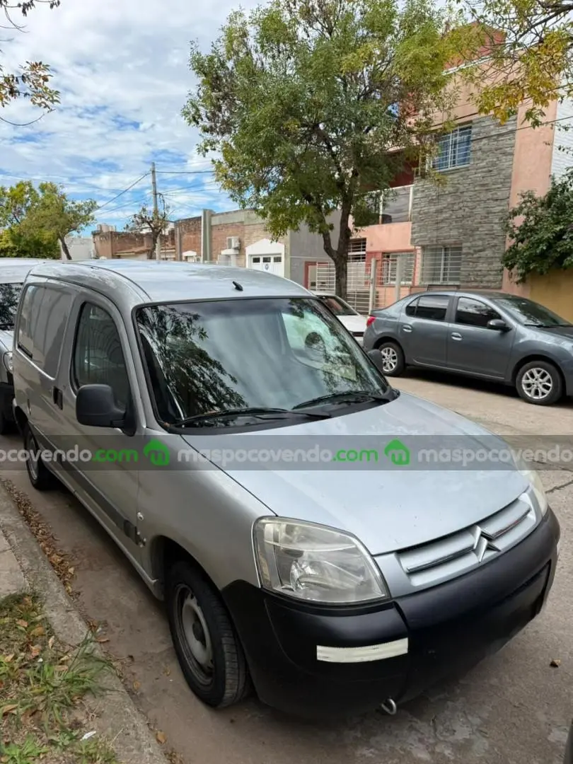 Citroën Berlingo Furgon 1.6 Hdi Full  0 - foto 5