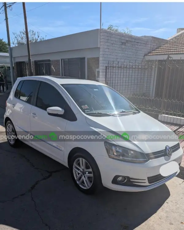 Volkswagen Fox Highline 1.6 Msi (2015) 2015 - foto 1