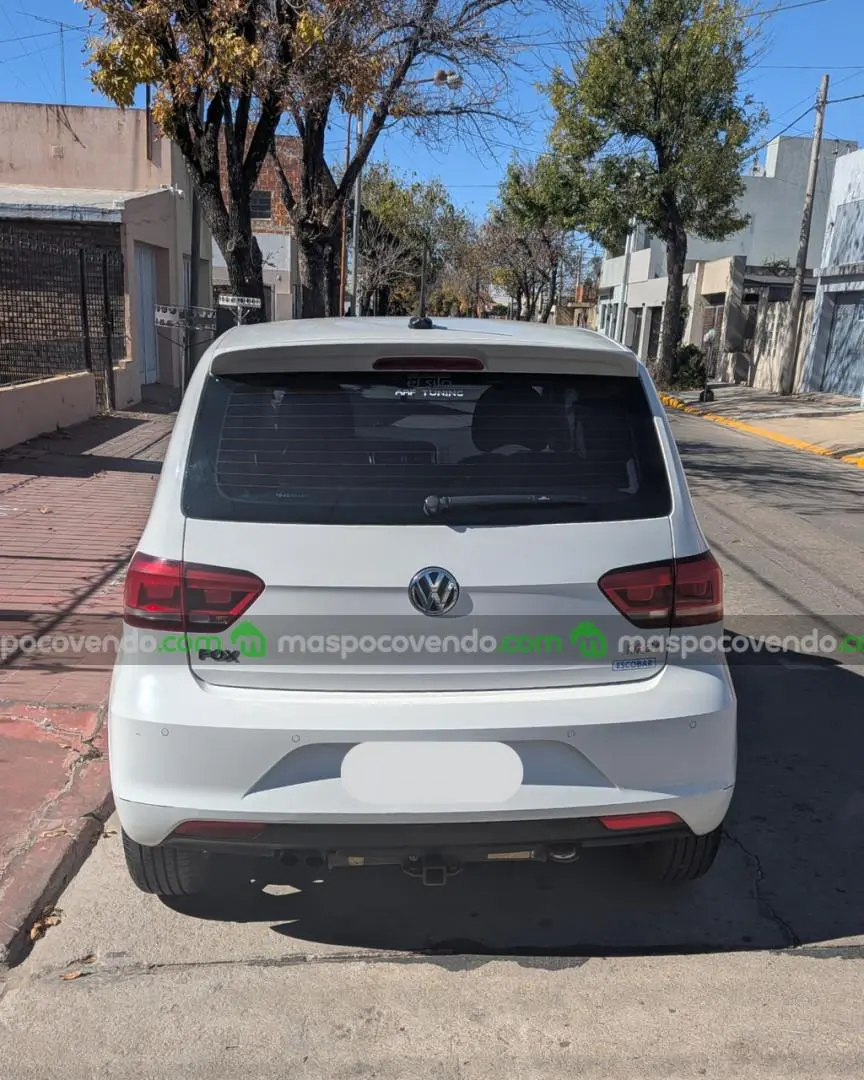 Volkswagen Fox Highline 1.6 Msi (2015)  2015 - foto 5