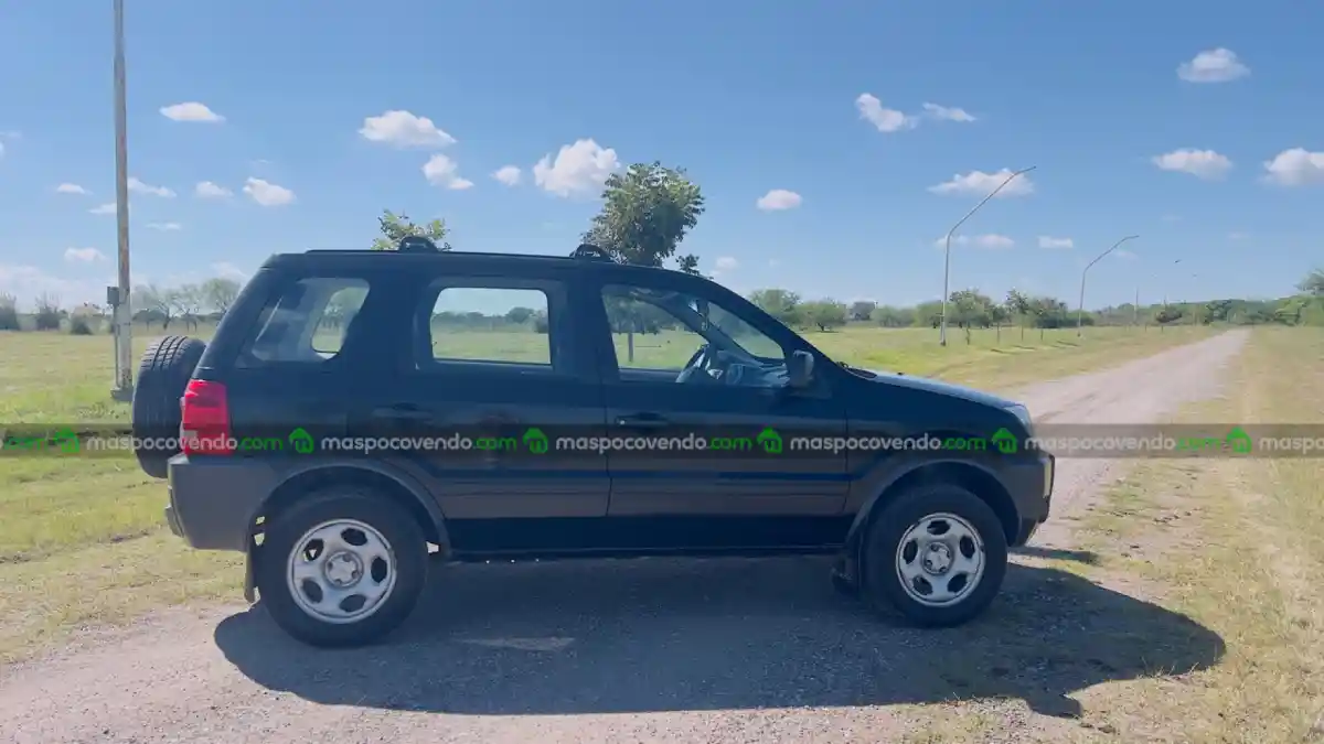 Ford Eco Sport - foto 1