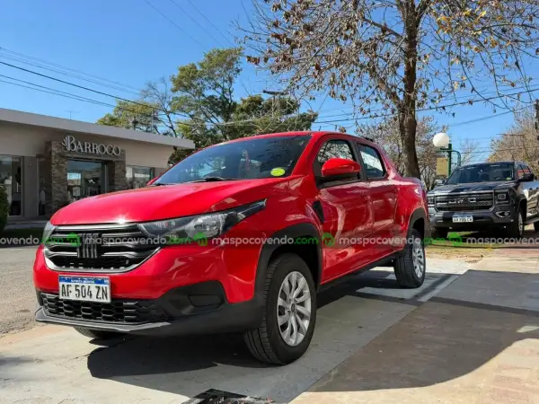 Fiat Strada D/C 1.4 Endurance Año 2022 Rojo. Con 141.000Km.  2022 - foto 1