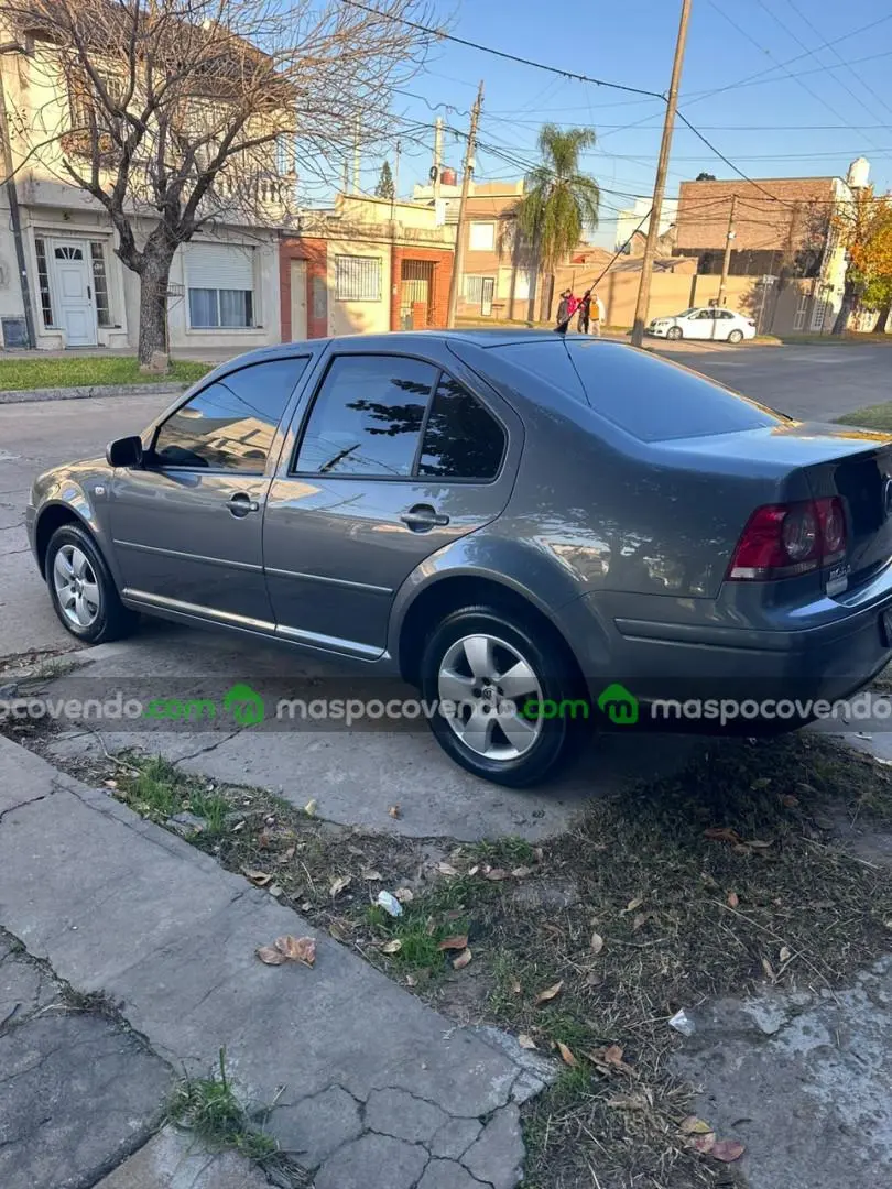 Volkswagen Bora 1.9 Tdi  0 - foto 5