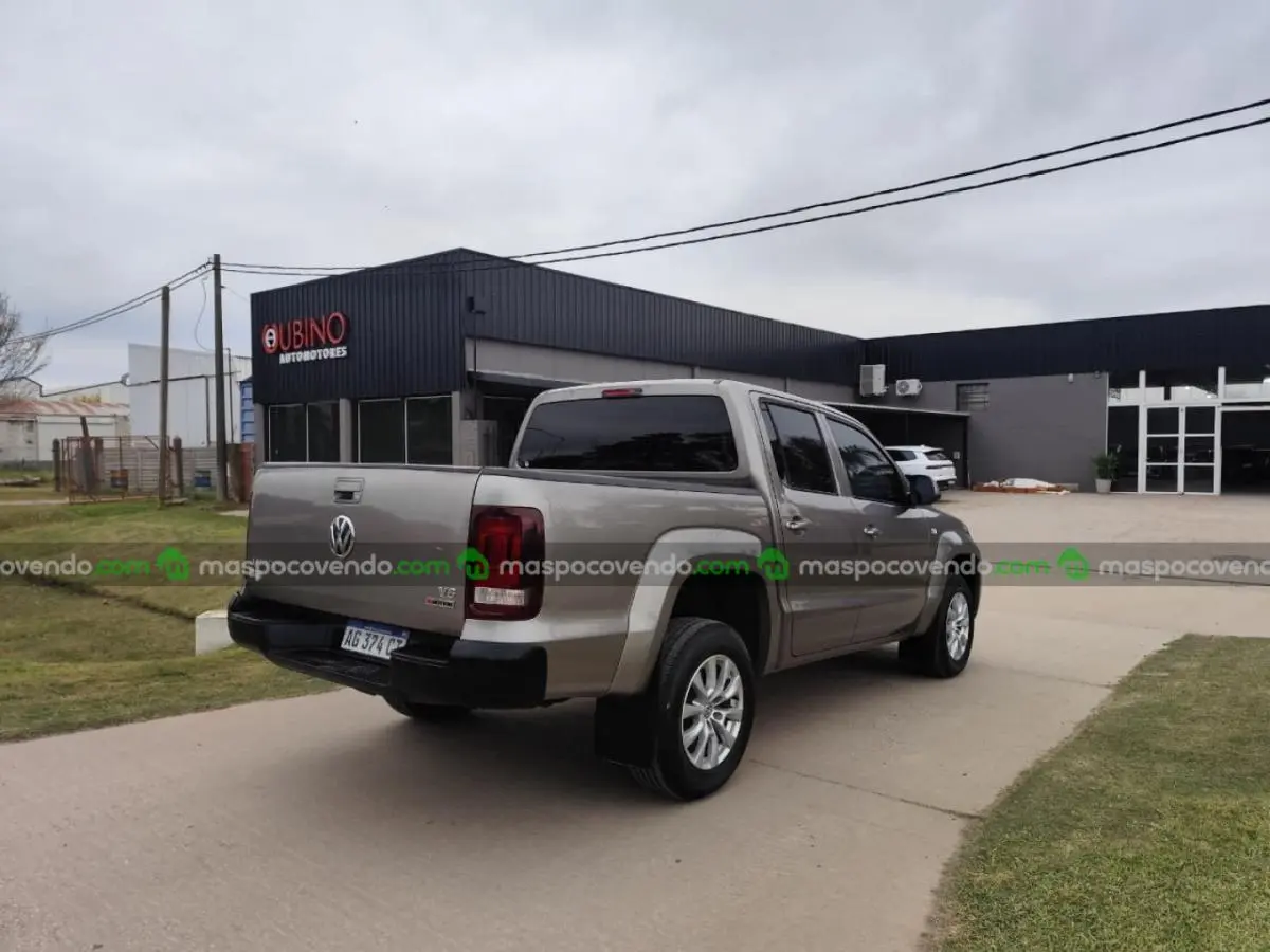 Volkswagen Amarok V6 Comfortline 3.0L 258Cv 4X4 At  0 - foto 2