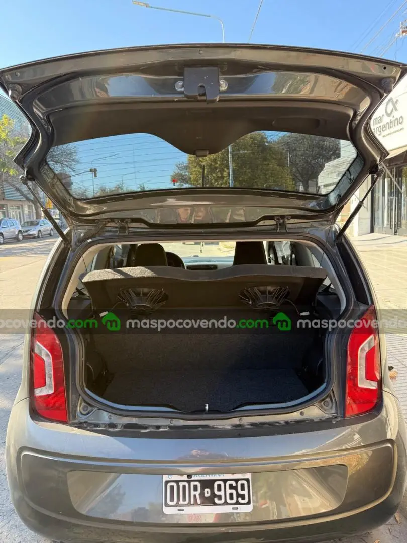 Volkswagen Move Up! 1.0 Mpi Sedan 3 Puertas  0 - foto 2