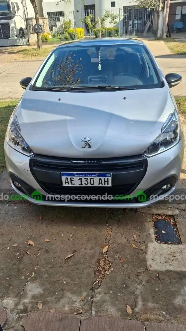 Peugeot 208 In Concert  0 - foto 3