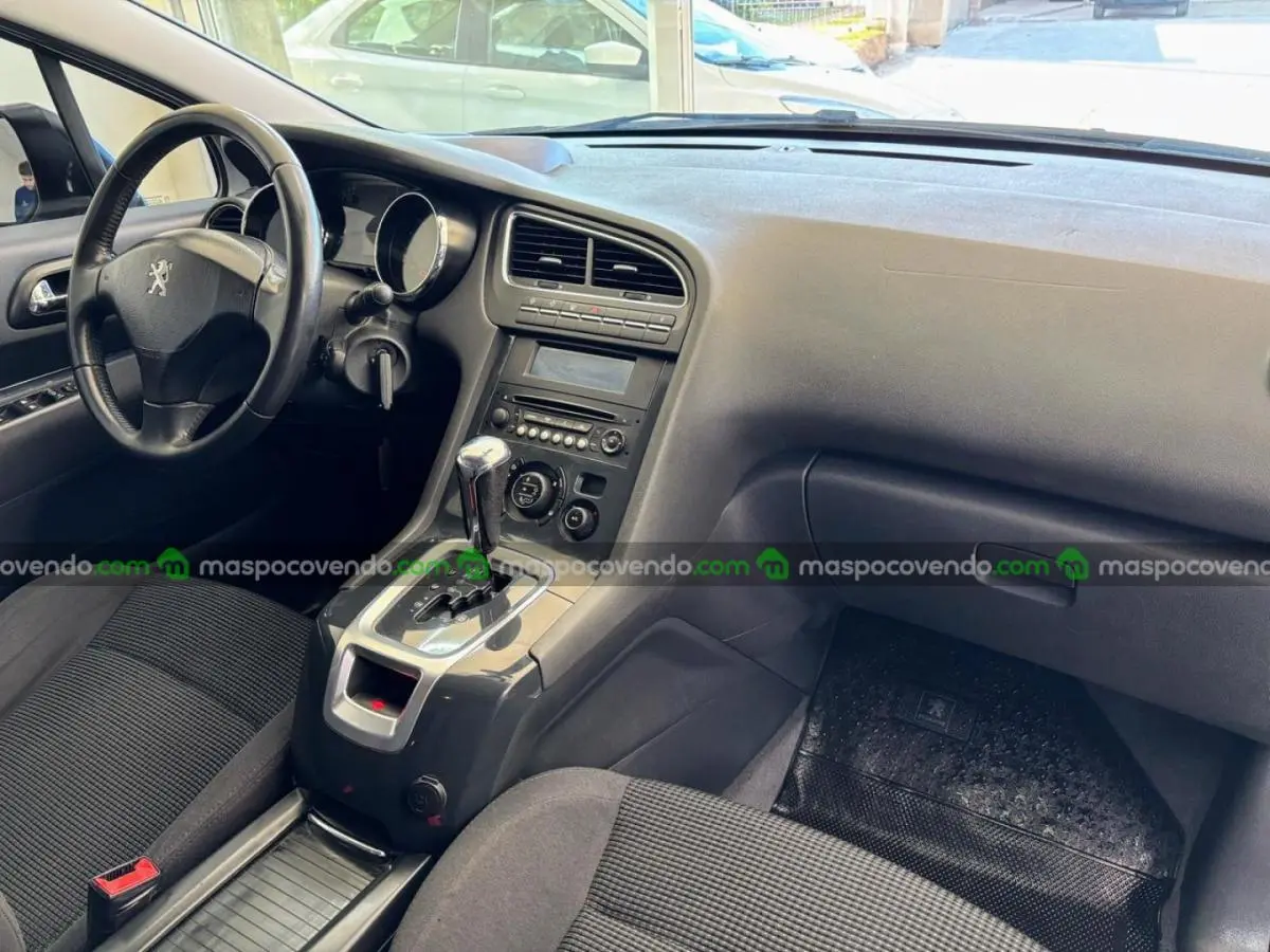 Peugeot 5008 Allure 1.6T Automatico 7A  0 - foto 5