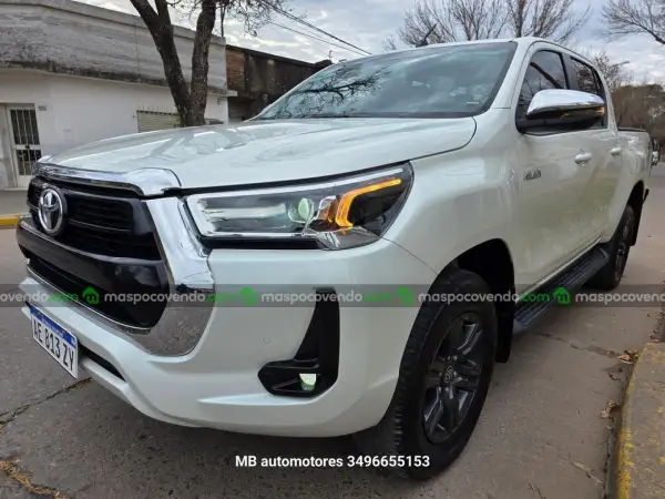 Toyota Hilux Srv 4X4 2021 50Mil Km  2021 - foto 1