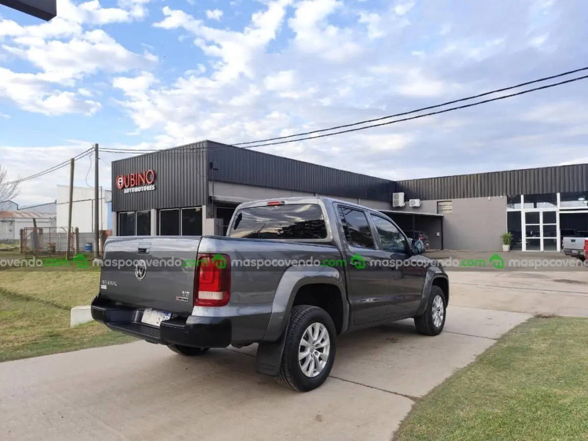 Volkswagen Amarok V6 Comfortline 3.0L 258 Cv 4X4 At  0 - foto 2