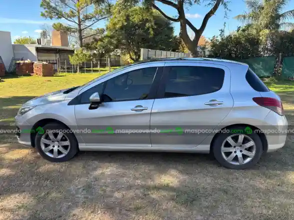 Peugeot 308 - foto 2
