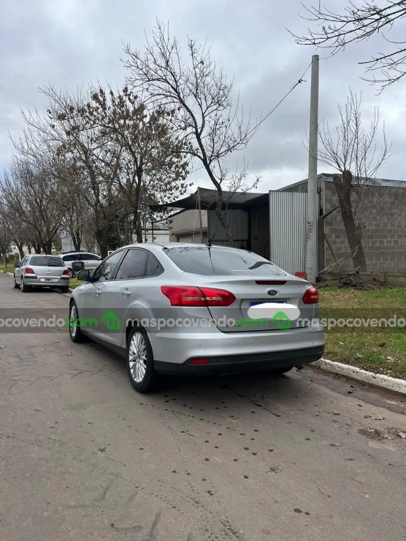 Ford Hermoso Focus  0 - foto 5