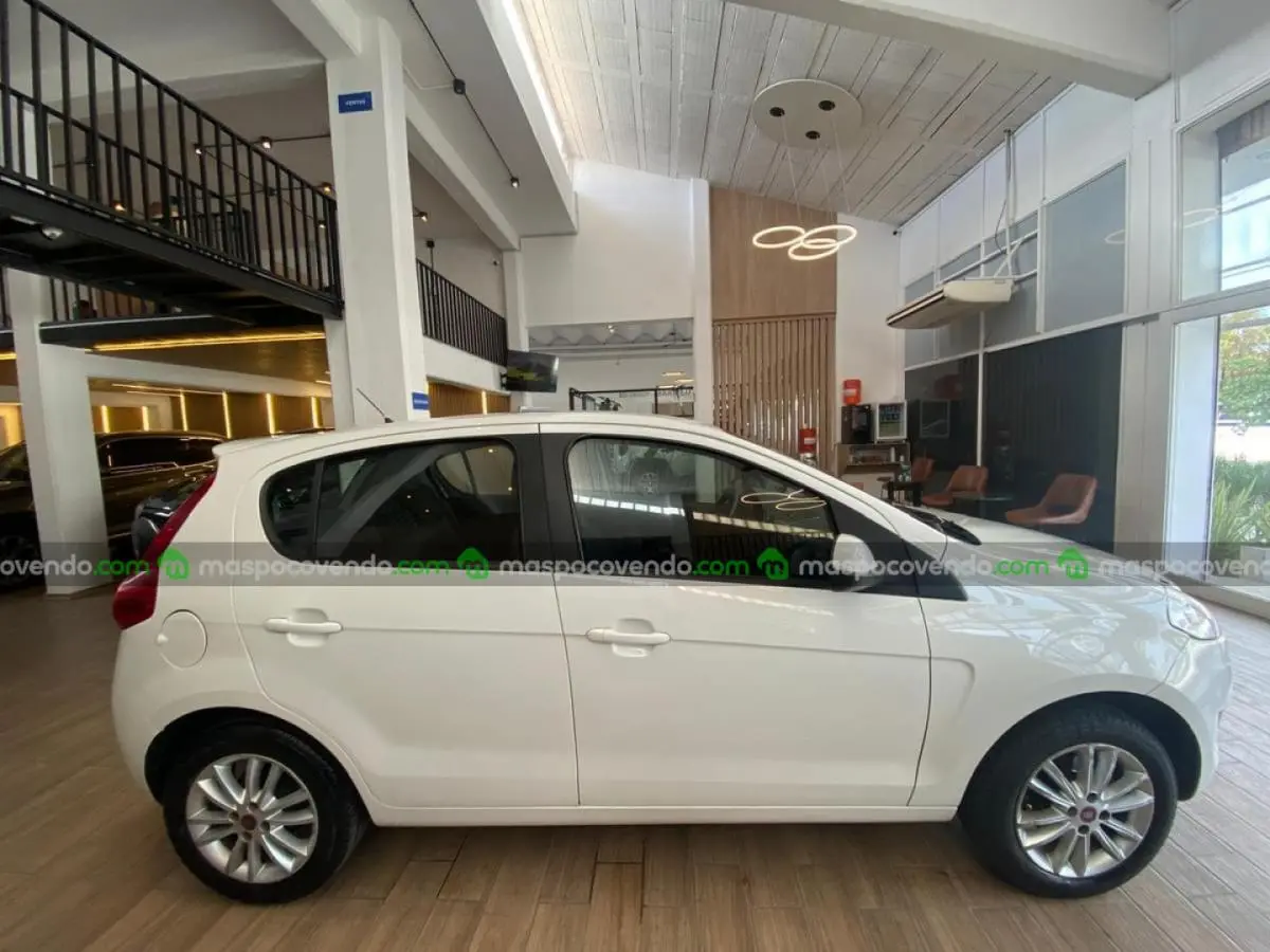 Fiat 2015 Palio 1.6 5P Essence L14  2015 - foto 3