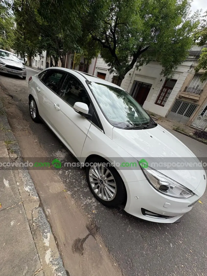 Ford Focus Titanium  0 - foto 3