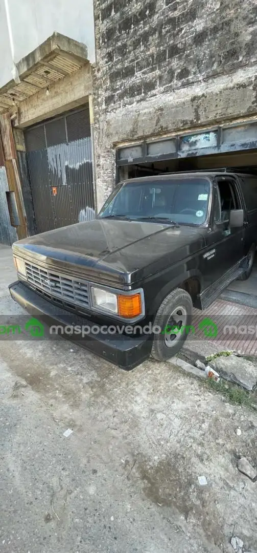 Chevrolet Veraneio  0 - foto 1