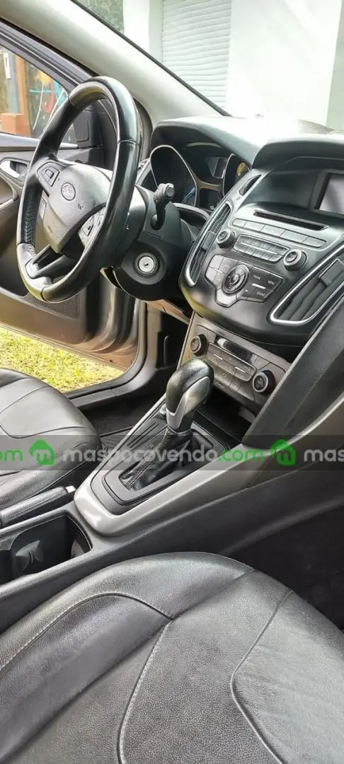 Ford Focus Se Plus Automático  0 - foto 5