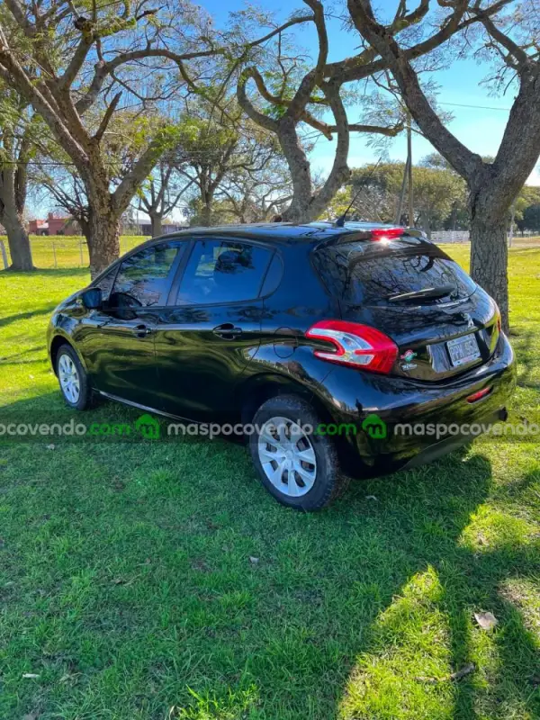 Peugeot 208 2016  2016 - foto 1