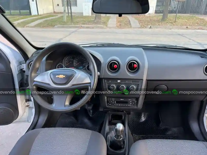 Chevrolet Celta 1.4 - foto 4