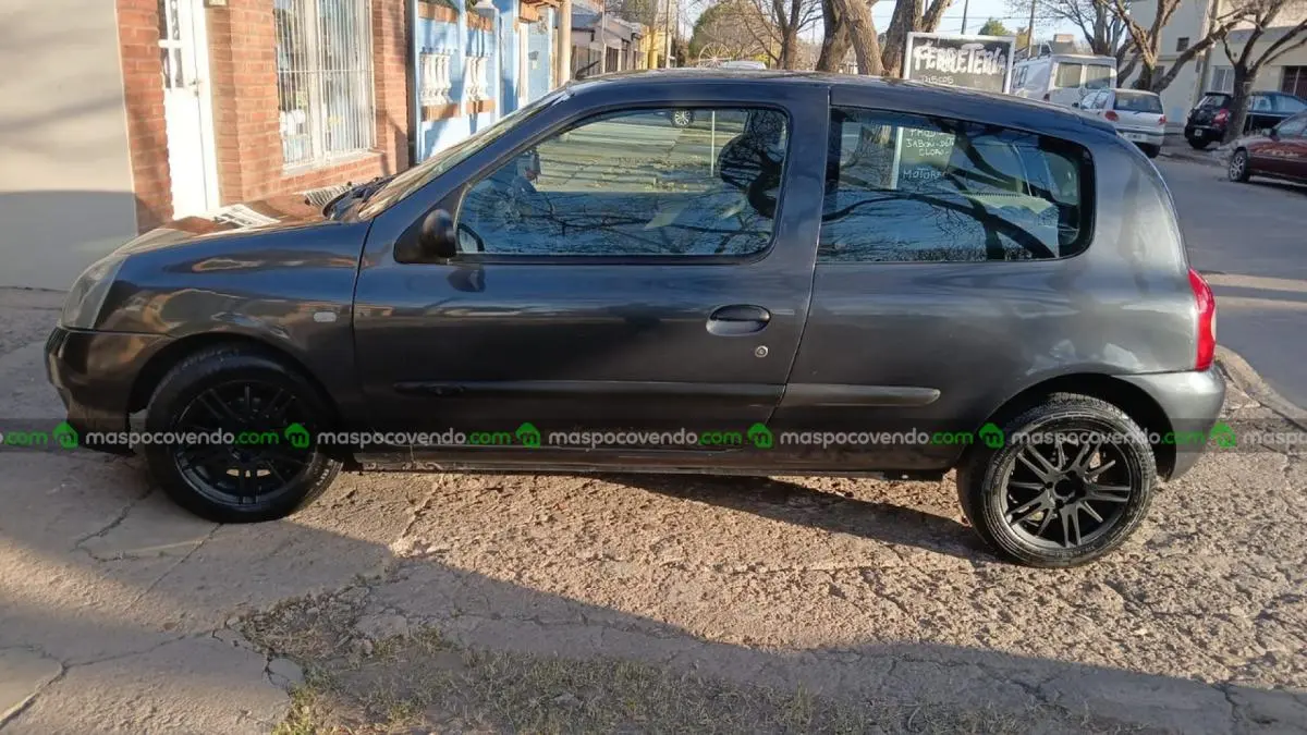 Renault Clio 1.2 16V Año 2006  2006 - foto 5