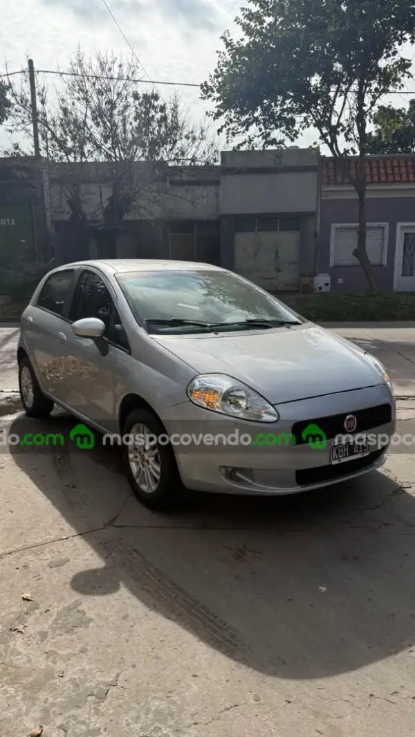 Fiat Punto 1.4 Atrractive 2011 2011 - foto 1