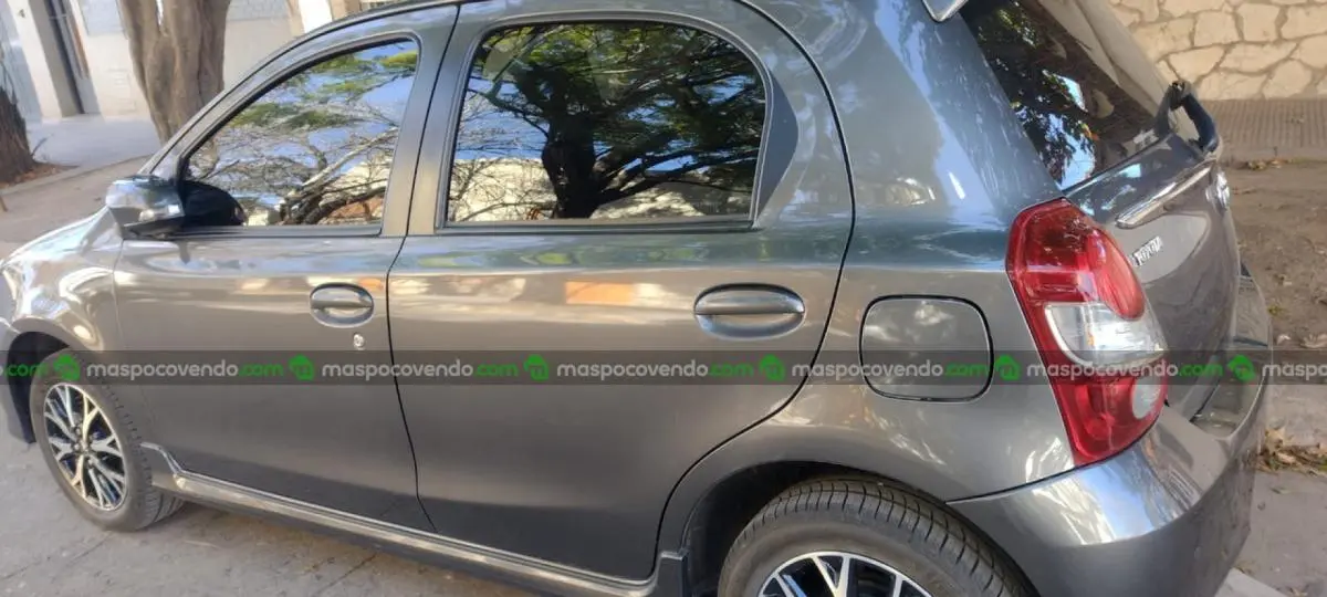 Toyota Etios Xls Pack A/T  0 - foto 4
