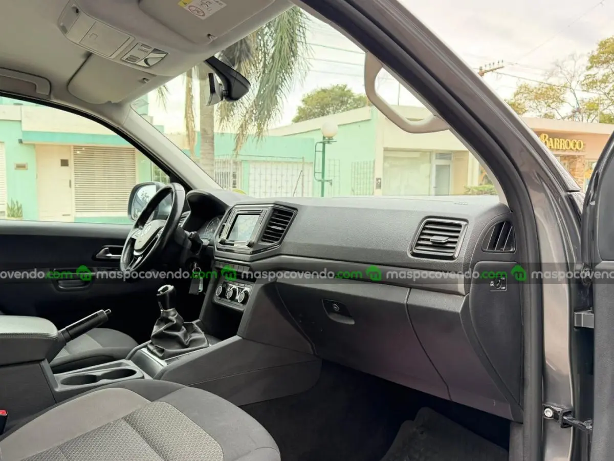 Volkswagen Amarok D/Cabina 2.0 Tdi 180Cv Confortline M/T Eu5 4X2 Año 2019 Impecable!  2019 - foto 5