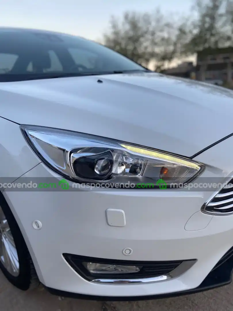 Ford Focus Titanium 2017 At6 99000 Km  2017 - foto 4