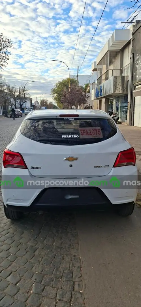 Chevrolet Onix 2017  2017 - foto 4
