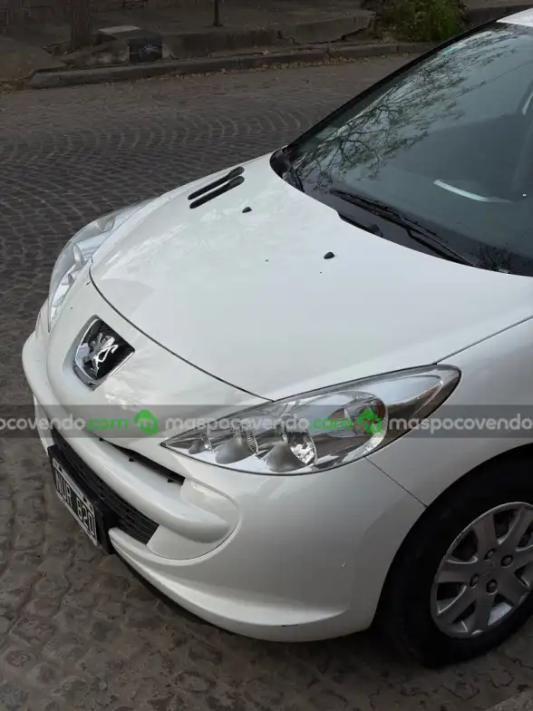 Peugeot 207 - foto 2