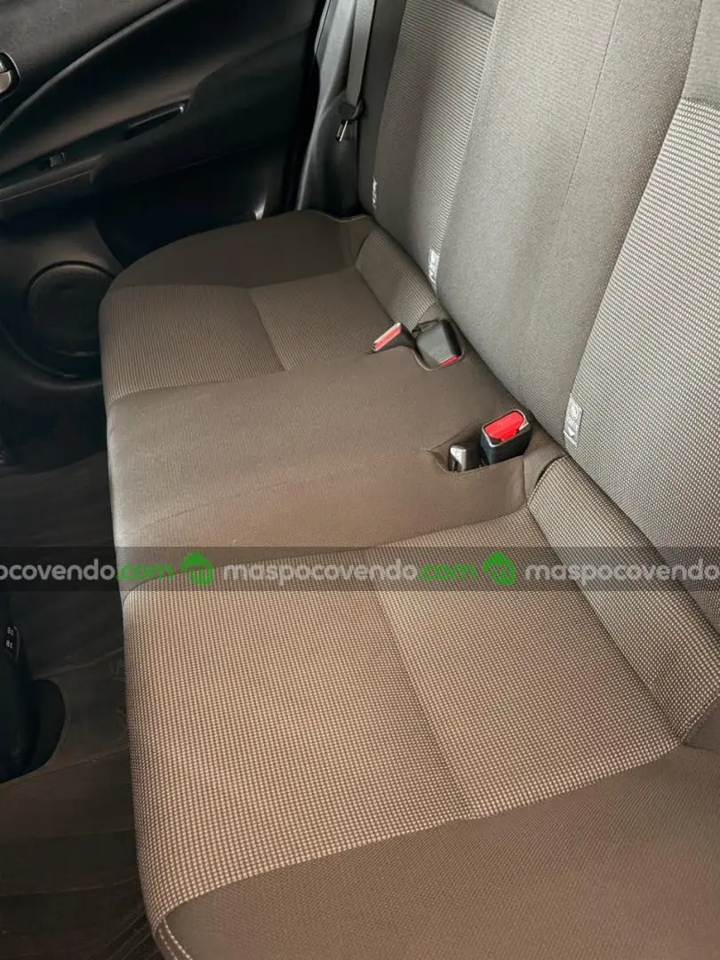 Toyota Yaris  0 - foto 5