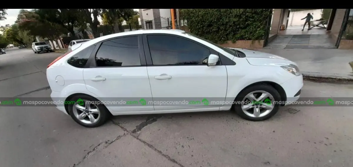 Ford Focus Trend Plus 2.0  0 - foto 2