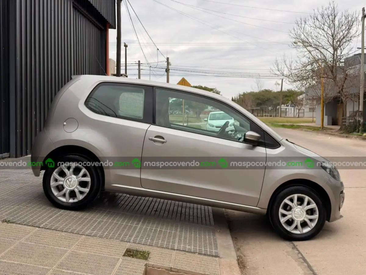 Volkswagen Up 1.0 3P  0 - foto 4