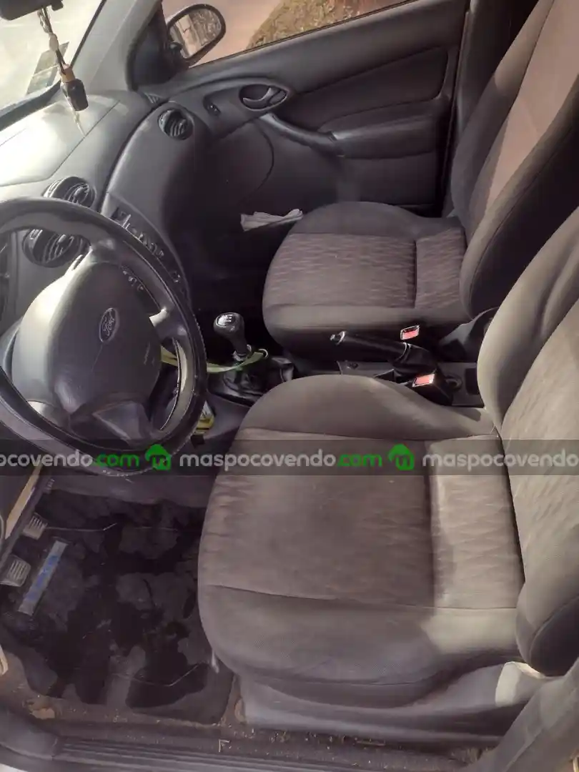 Ford Focus - foto 2