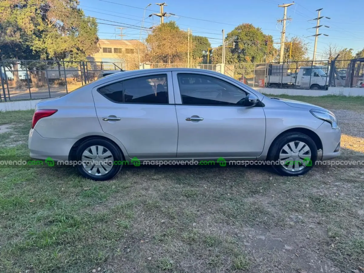 Nissan 2019 Versa 1.6 Sense Pure Drive At L18  2019 - foto 3