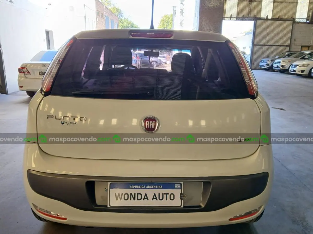 Fiat 2014 Punto 1.6 Essence L13  2014 - foto 5