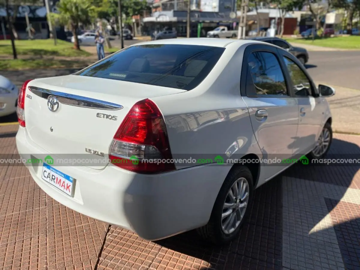 Toyota Etios 1.5 4P Xls 2014  2014 - foto 5