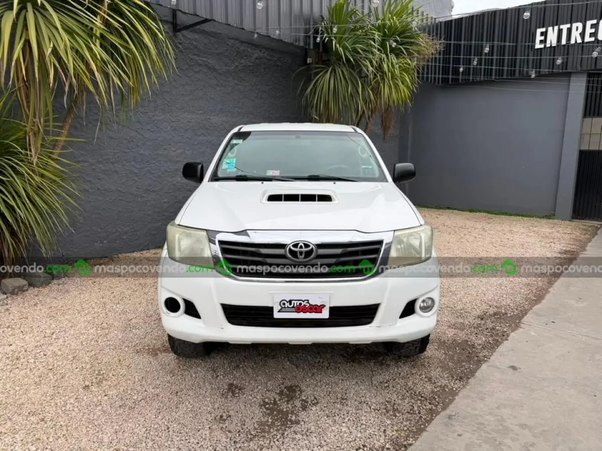 Toyota Hilux 3.0 Dc 4X4 Tdi Sr L12 2015  2015 - foto 2