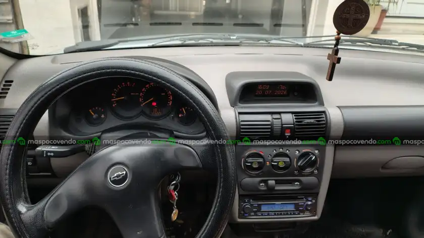 Chevrolet Corsa - foto 3